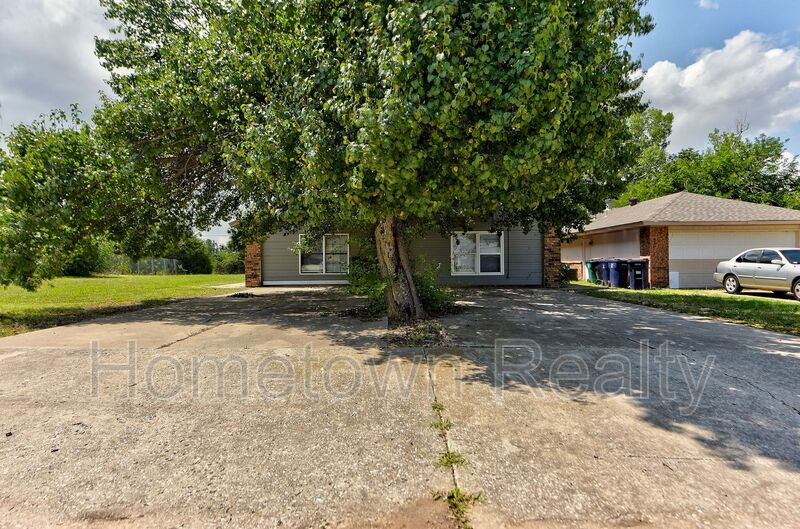 Oklahoma City House: 312 NW 118th Street