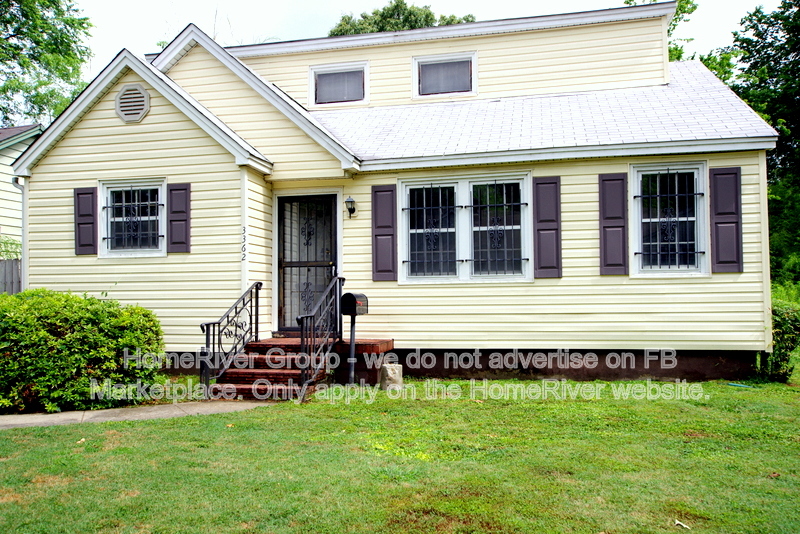 Memphis House: 3362 Carrington Rd