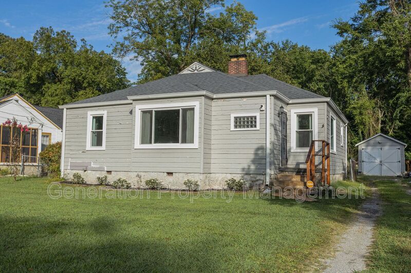 Chattanooga House: 303 Shawnee Trl