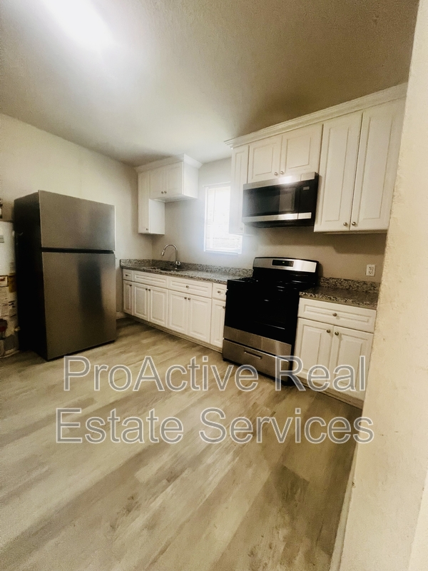 Norfolk Condo: 809 Whitehead Ave