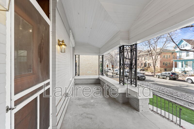 Denver Condo: 1058 N Pearl St