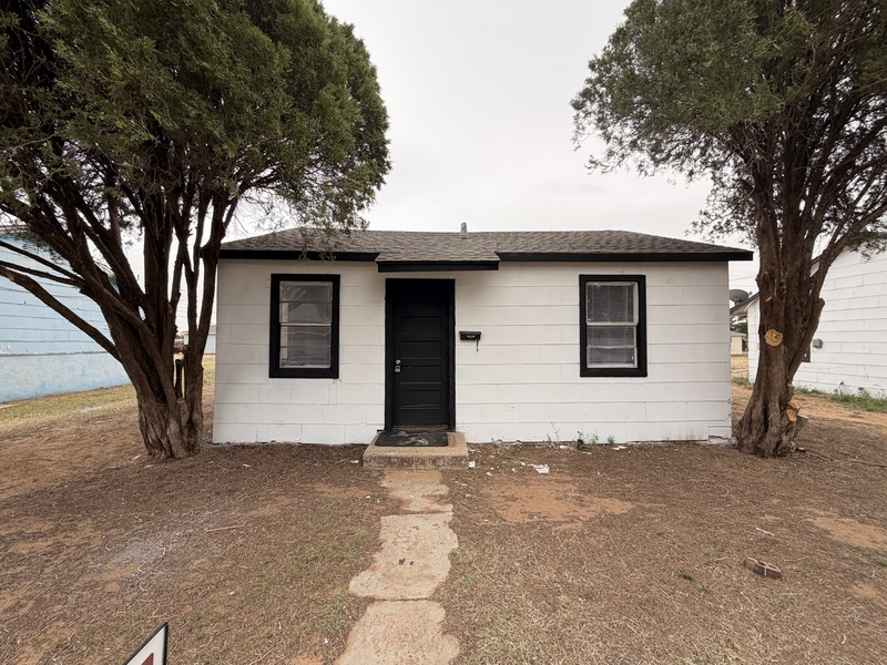 Lubbock House: 4507 Avenue G