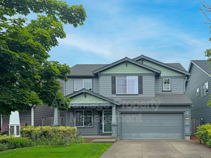 Corvallis House: 1235 SE Brookside Way