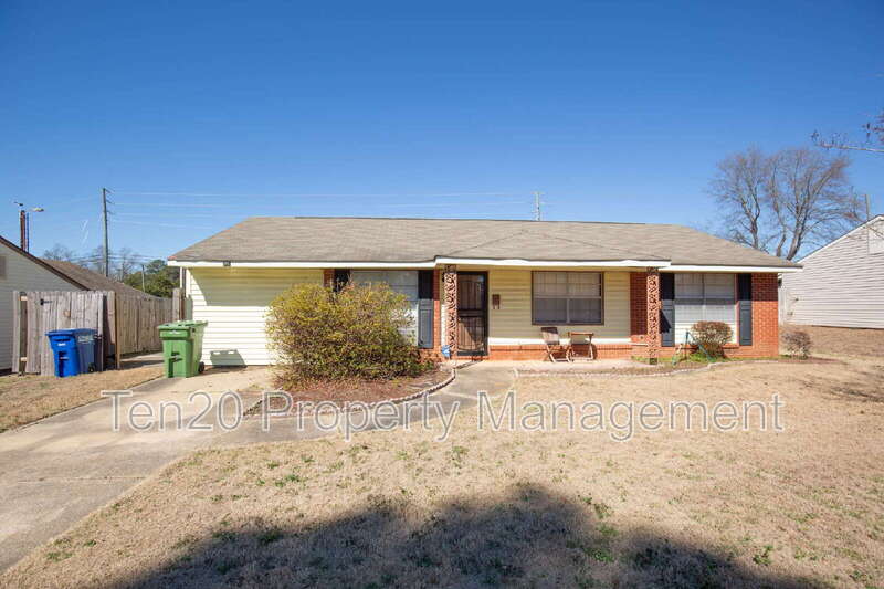 Columbus House: 6219 Stoneway Drive