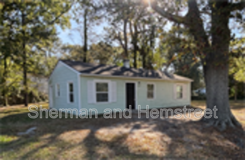 Augusta House: 2516 Argonne Drive