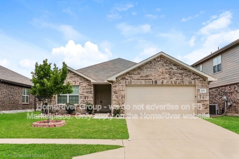 Fort Worth House: 6220 Jackstaff Dr