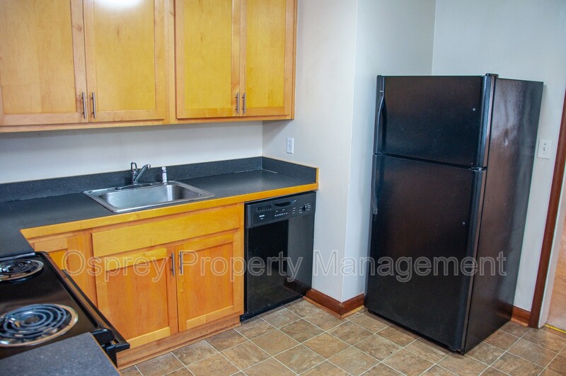 2-bedroom Duplex "ASK ABOUT OUR ZERO DEPOSIT" - Photo 5