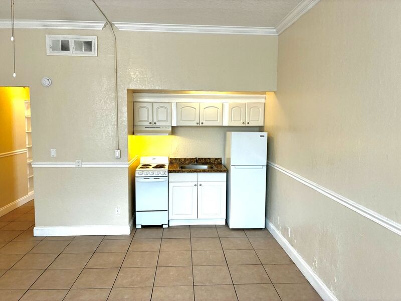 Jacksonville Condo: 311 West Ashley Street - 214