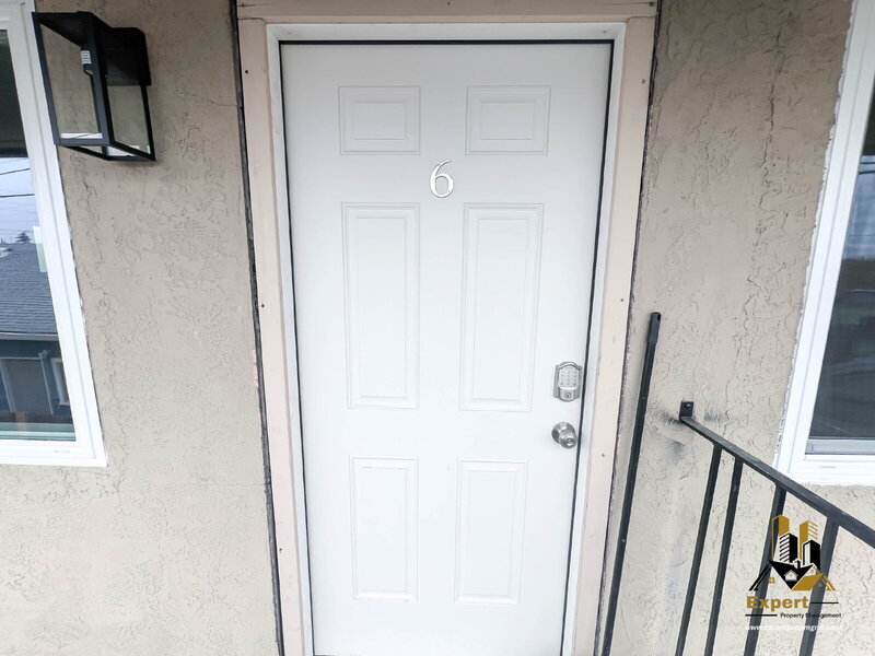 Sacramento Condo: 1507 Nogales Street