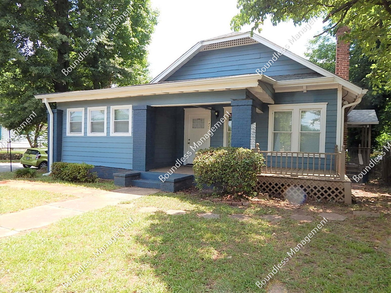Atlanta House: 1420 Lakewood Ave SE