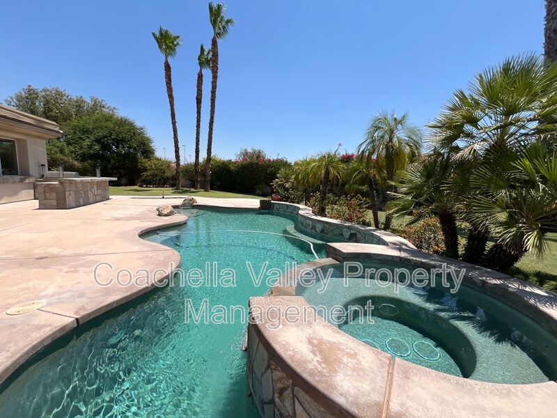Palm Desert House: 135 Tesori Dr