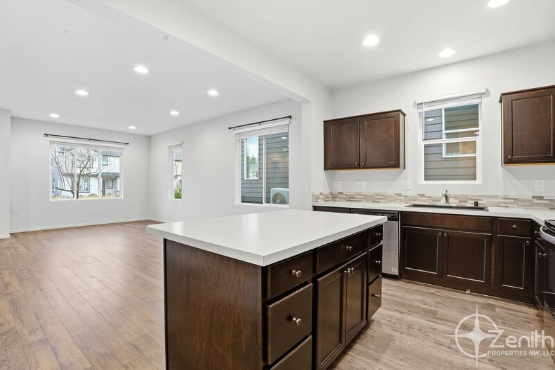 Vancouver House: 11745 NE 22nd Way