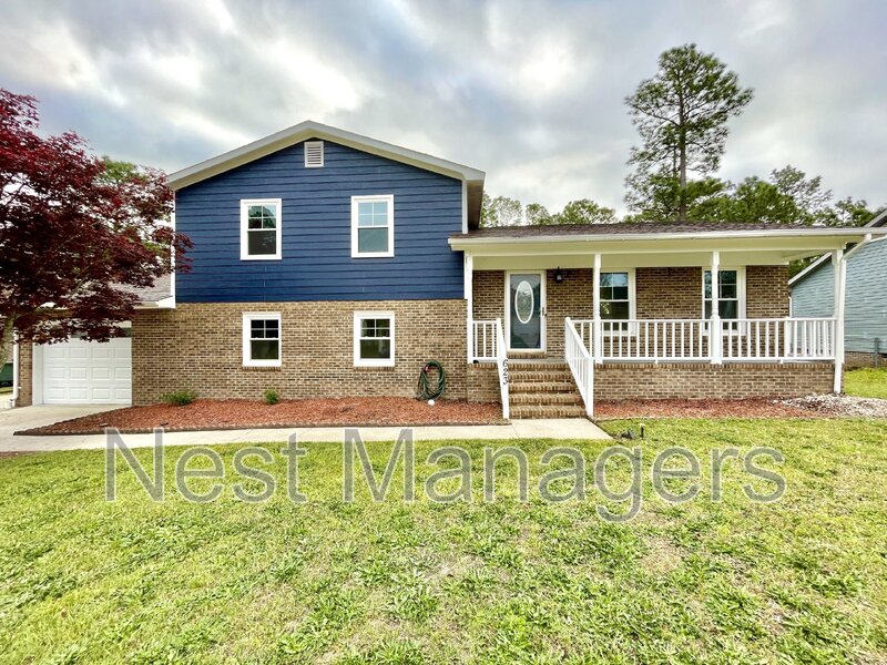 Fayetteville House: 623 Daharan Dr