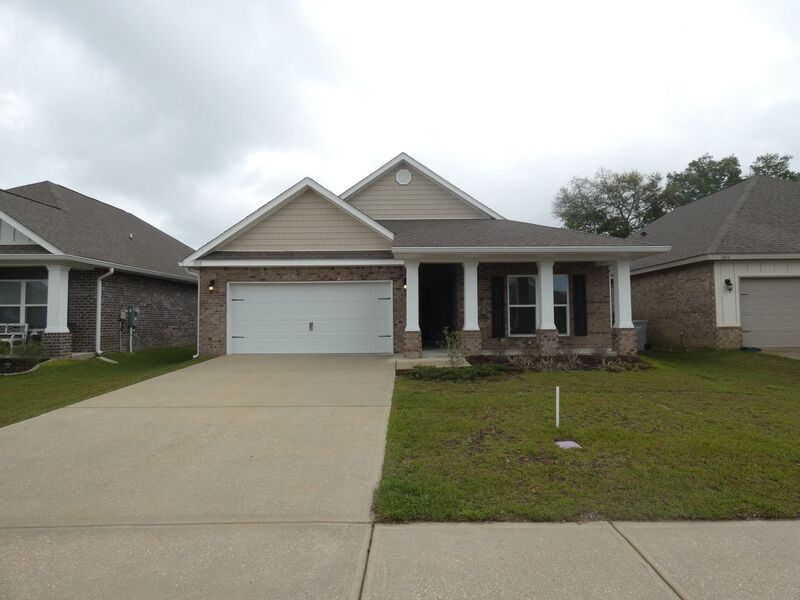 Pace House: 3810 Hawks Landing Cir