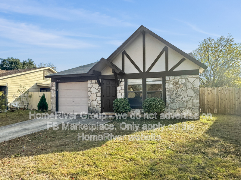 San Antonio House: 9750 Hidden Rock