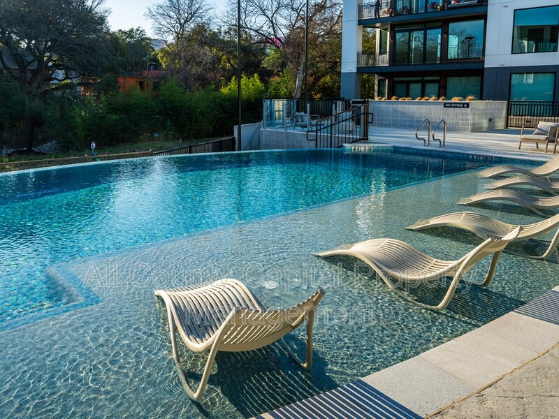 Main Rental Photo 19