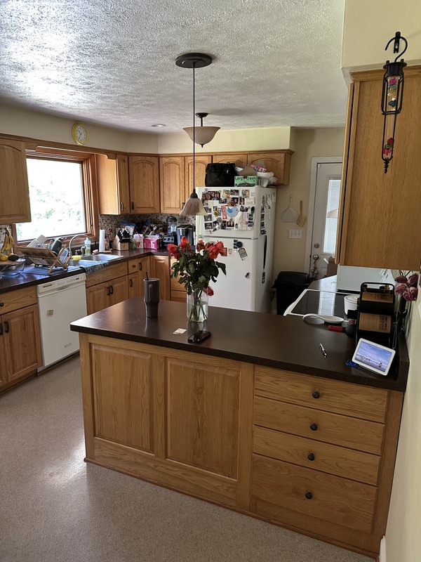 Washington House: 175 Shirley Ann Drive