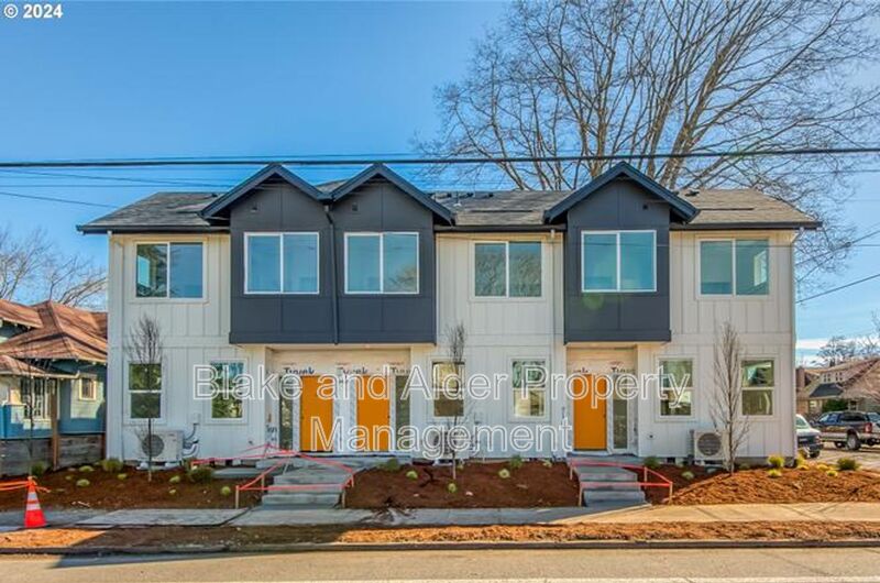 Portland House: 5221 SE Boise Street