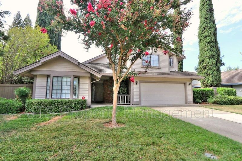 Gold River House: 2173 Roaring Camp Drive
