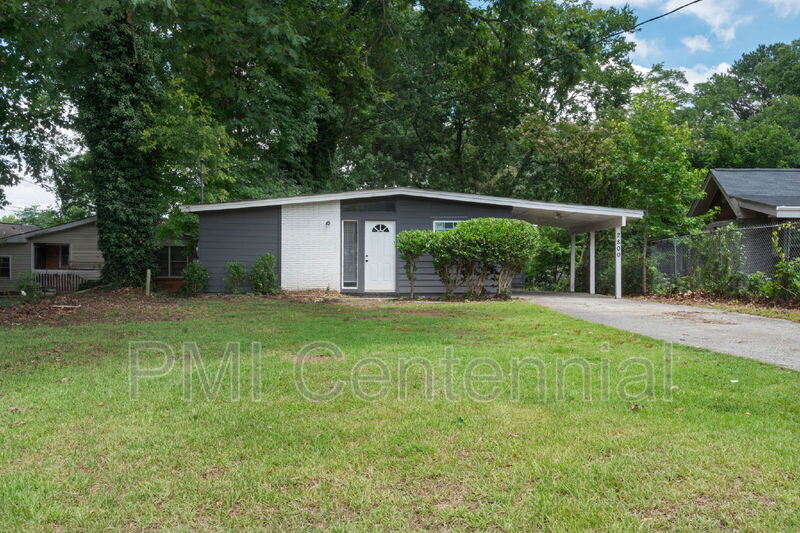 Atlanta House: 2800 Grand Ave SW