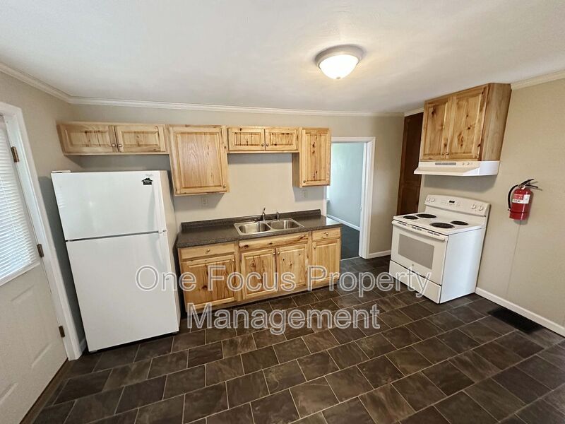 Lock Haven Condo: 25 Crane Alley