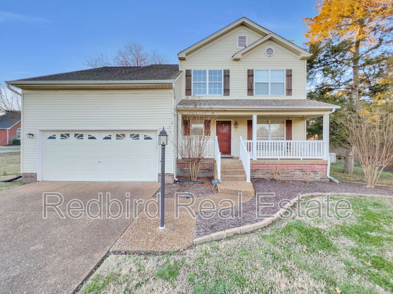 Smyrna House: 399 Clarkston Drive