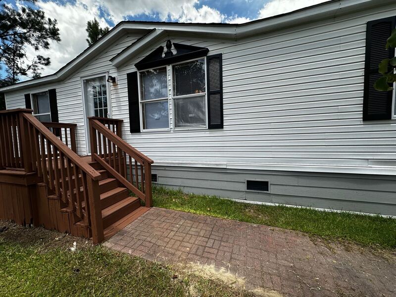 Rocky Mount House: 4636 Rainbow Lane