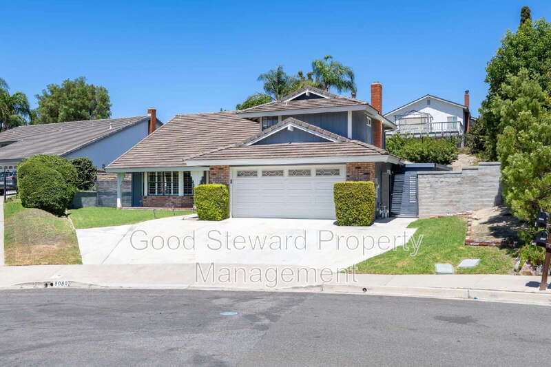 Yorba Linda House: 5050 Vía Ingresso
