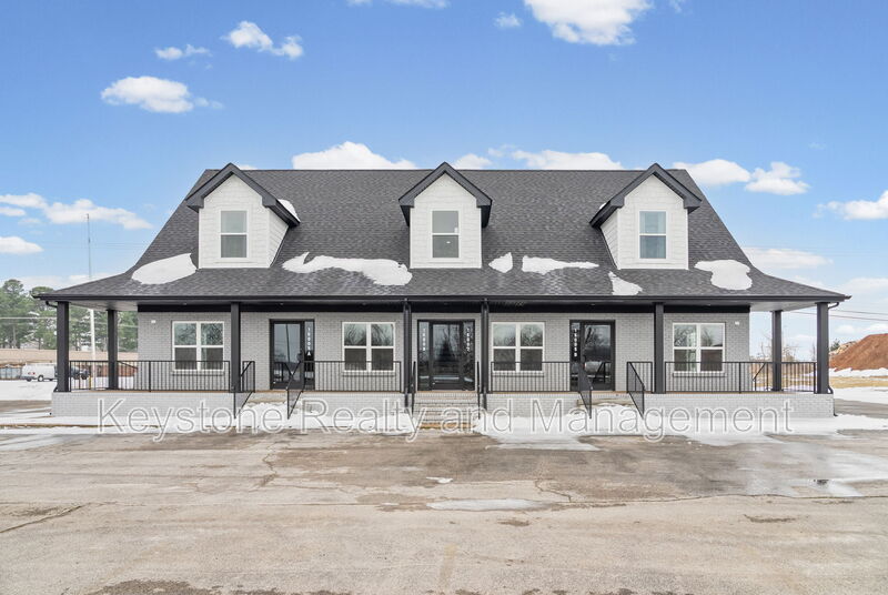 Oak Grove Condo: 15007 Fort Campbell Blvd