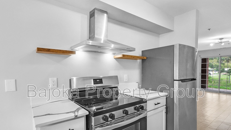 Detroit Condo: 4434 Trumbull-9