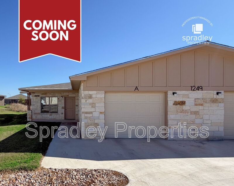 Belton Townhome: 1249A Jasmine Dr