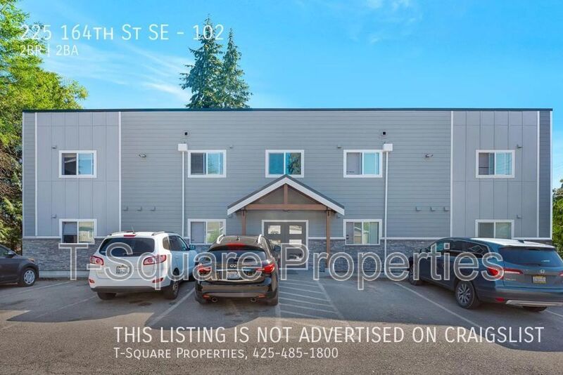 Bothell House: 225 164th St SE