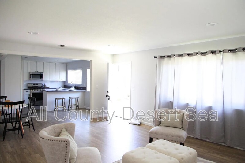 Huntington Beach Condo: 414 13th St