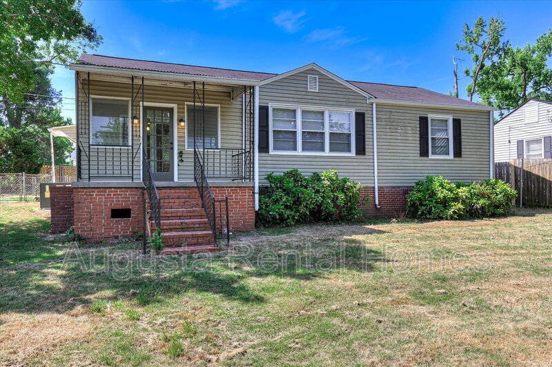 Augusta House: 3210 York Drive
