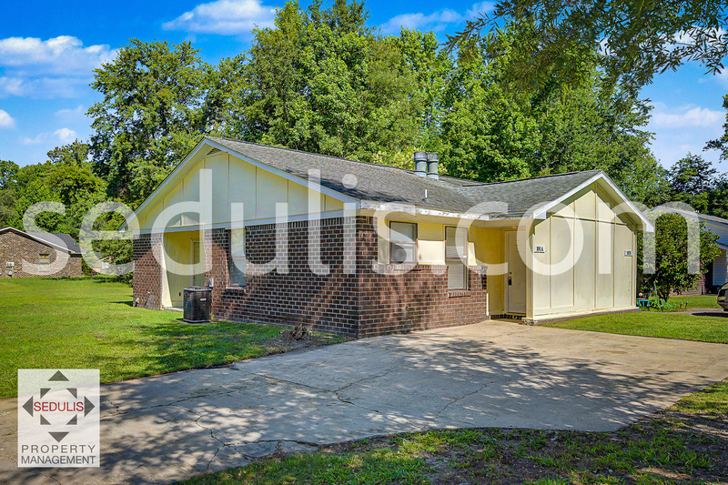 Summerville Condo: 101 Drake Court - A
