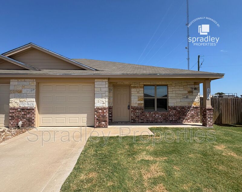 Belton Townhome: 1512 Kal Ct