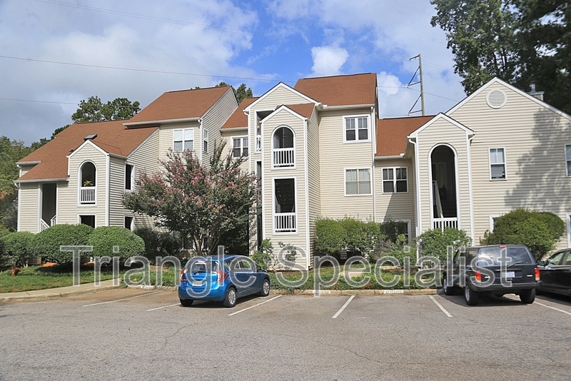 Raleigh Condo: 6020 Winterpointe Lane