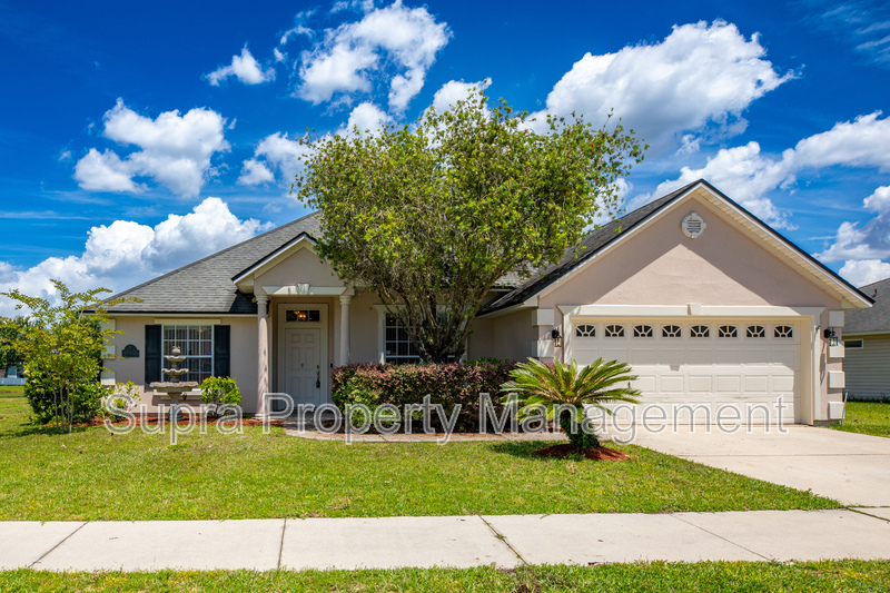 Jacksonville House: 6567 Chester Park Dr