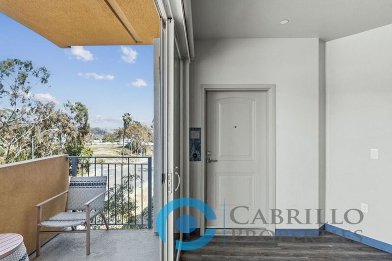 San Diego Condo: 3093 Broadway