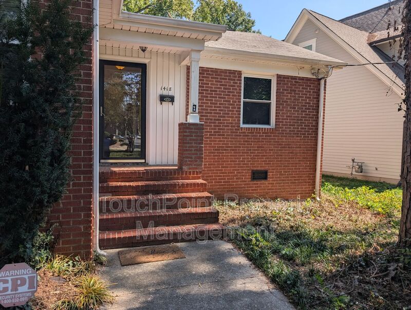 Charlotte House: 1418 Briar Creek Road