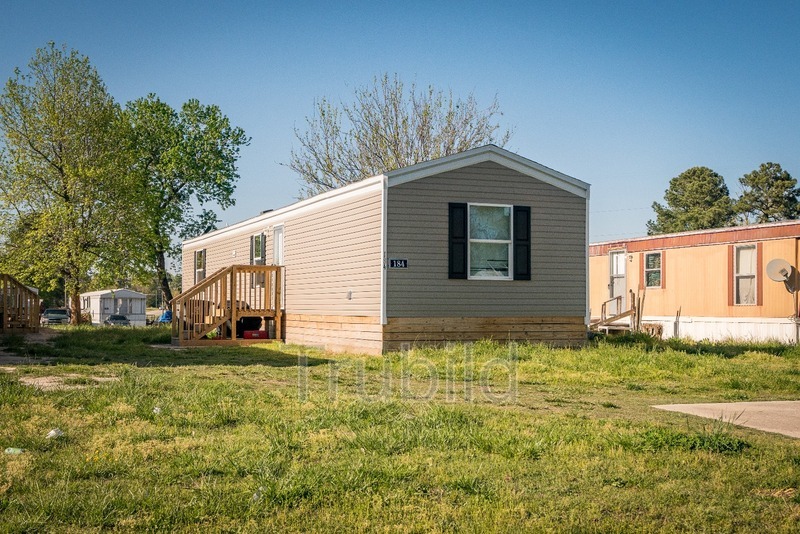 Rocky Mount House: 184 King Charles Ct