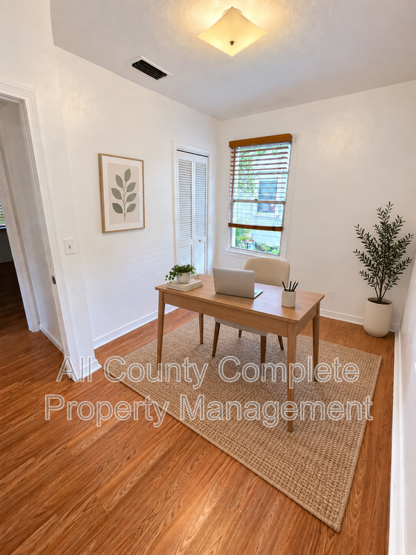Main Rental Photo 17