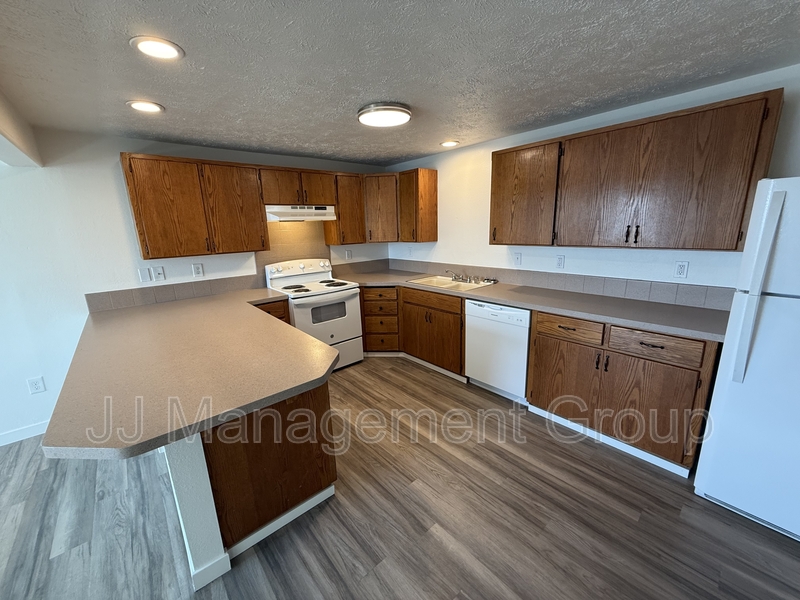 Cheney Condo: 1231 2nd Street