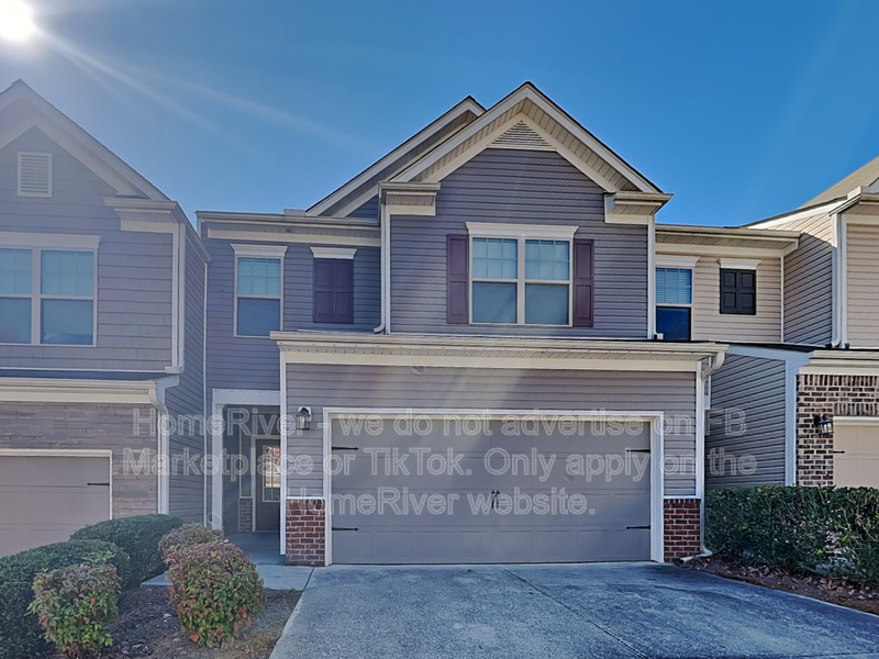 Cumming Townhome: 1329 Brookmere Way