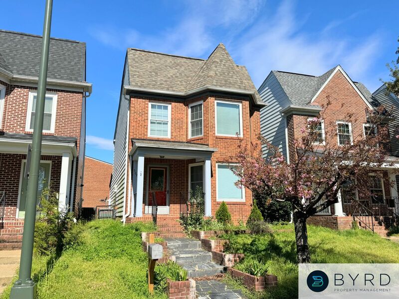 Richmond House: 508 Bethany Dr