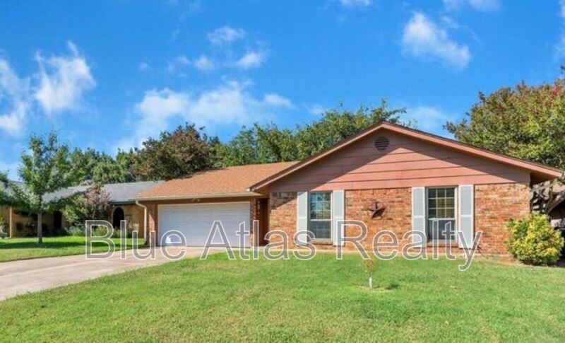 Watauga House: 6537 Meadowview Lane