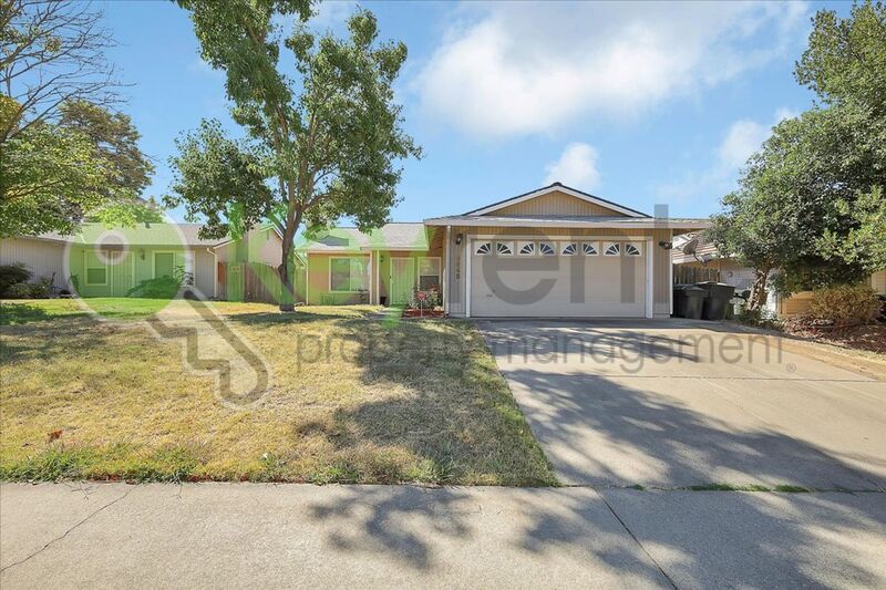 Antelope House: 8645 Meandering Way