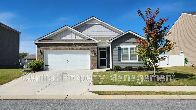 Simpsonville House: 731 Liberty Walk Lane