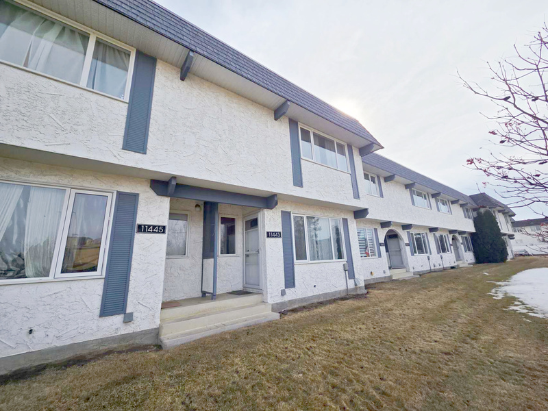 Edmonton House: 11443 22 Ave NW