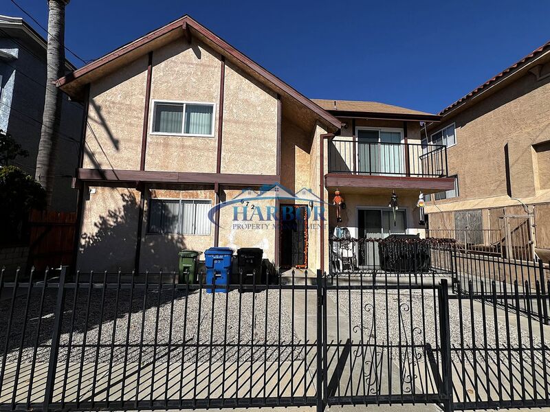 San Pedro Condo: 672 W. 12th Street